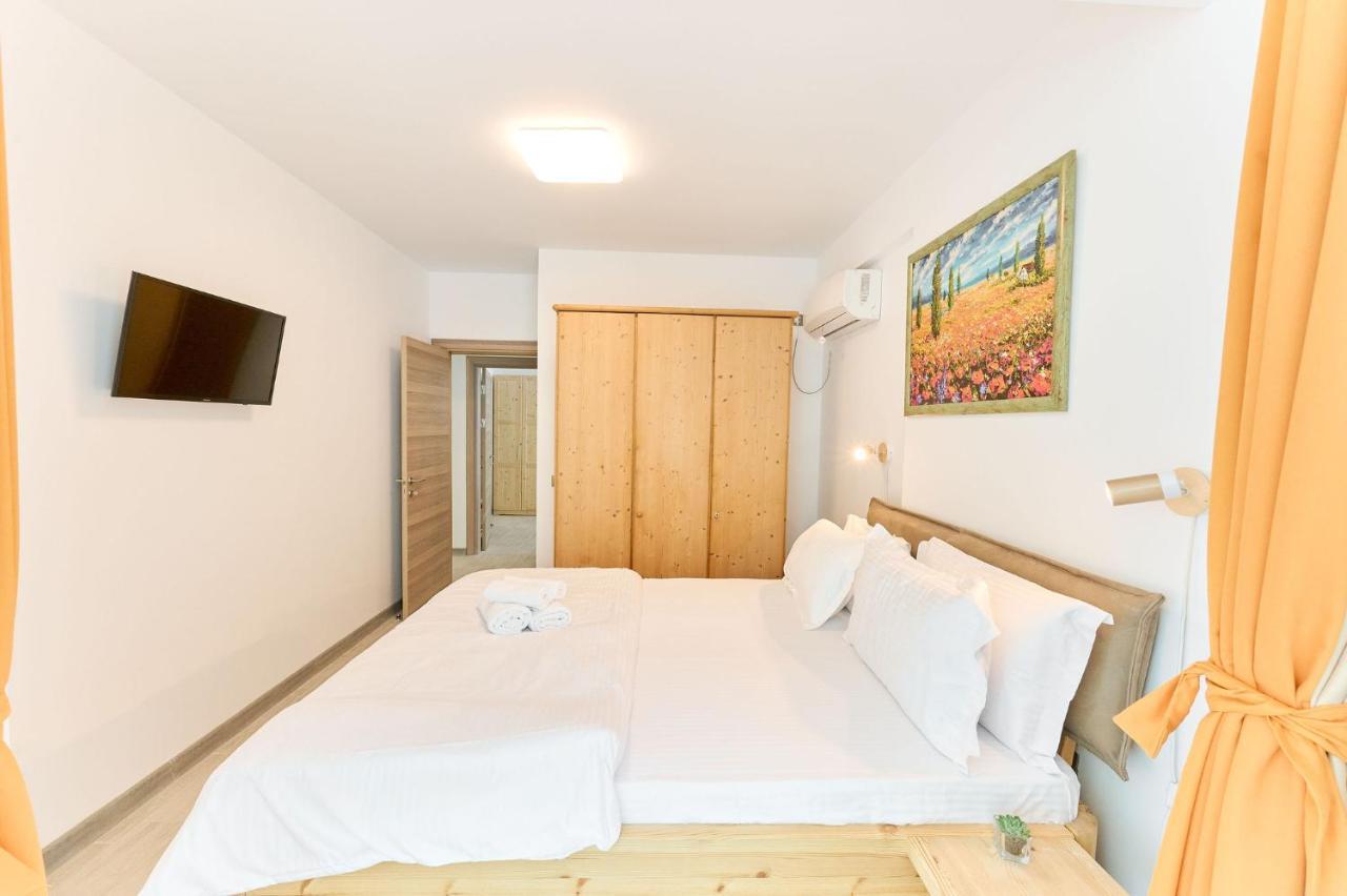 Blacksearama Apartment- Spa, Pools And Parking Mamaia Εξωτερικό φωτογραφία