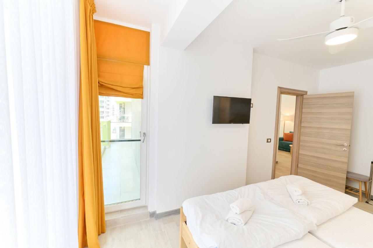 Blacksearama Apartment- Spa, Pools And Parking Mamaia Εξωτερικό φωτογραφία